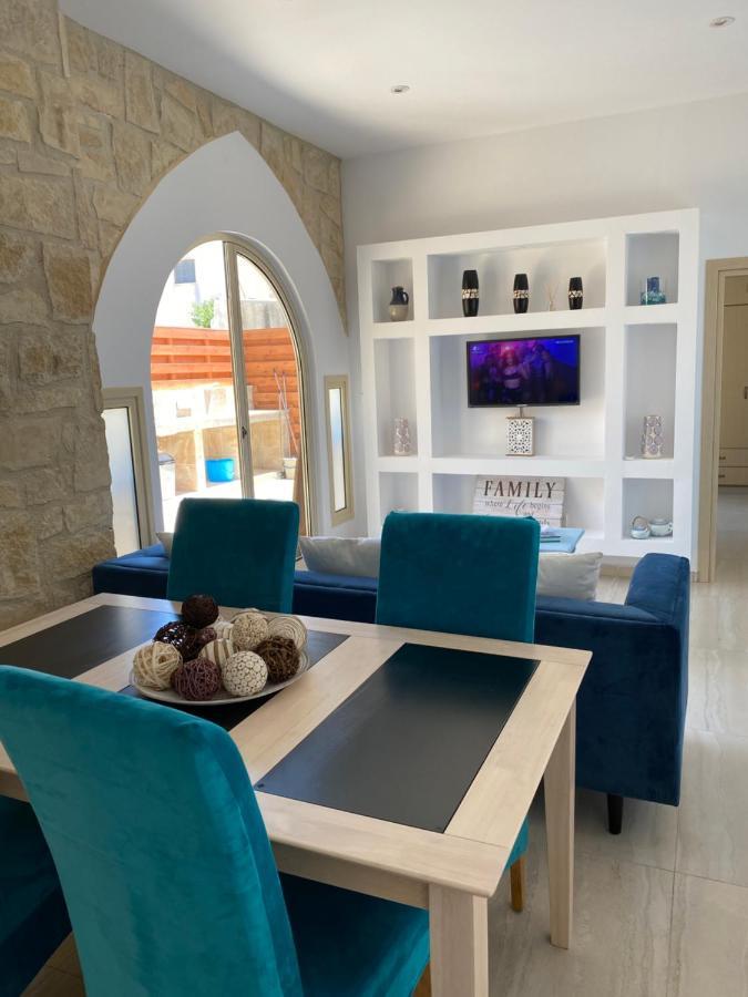 Villa Caerus Paphos Exterior photo